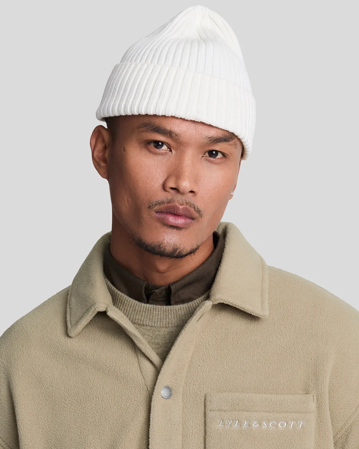 besticktes_fleece_berhemd_3.webp Lyle & Scott Drehbuchsticke<Besticktes Fleece Überhemd SageUniform