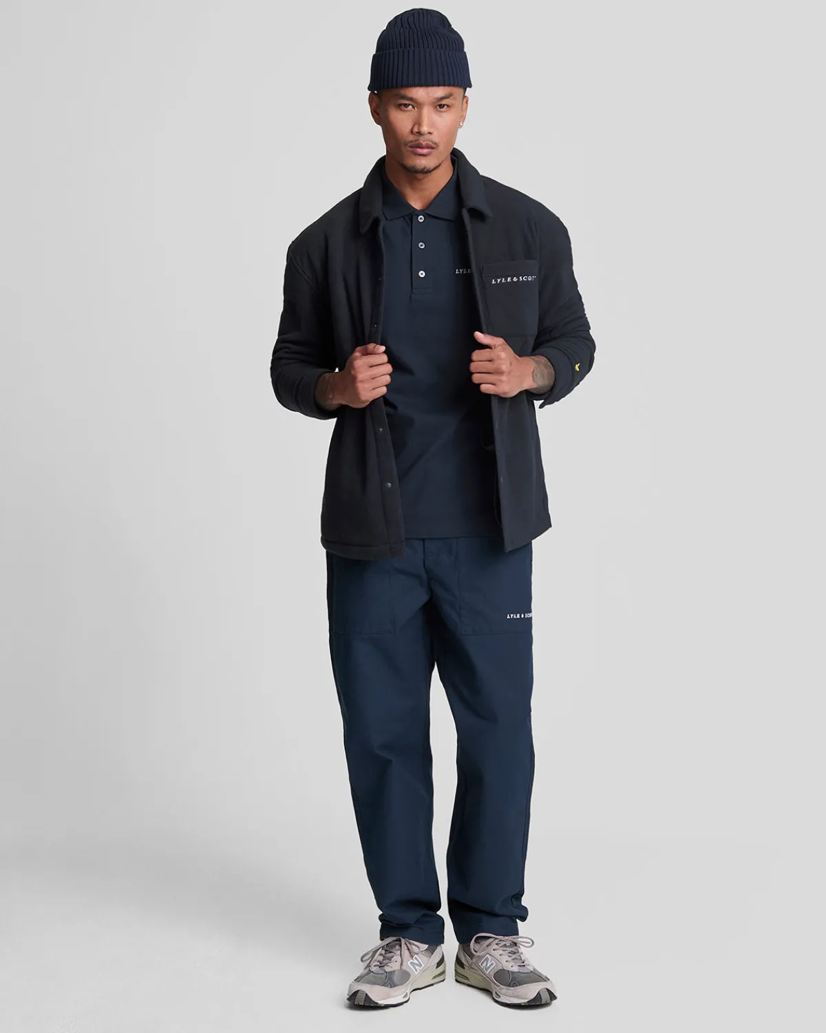 besticktes_polohemd_1-3.webp Lyle & Scott Drehbuchsticke | Polohemden<Besticktes Polohemd DarkNavy/Cove