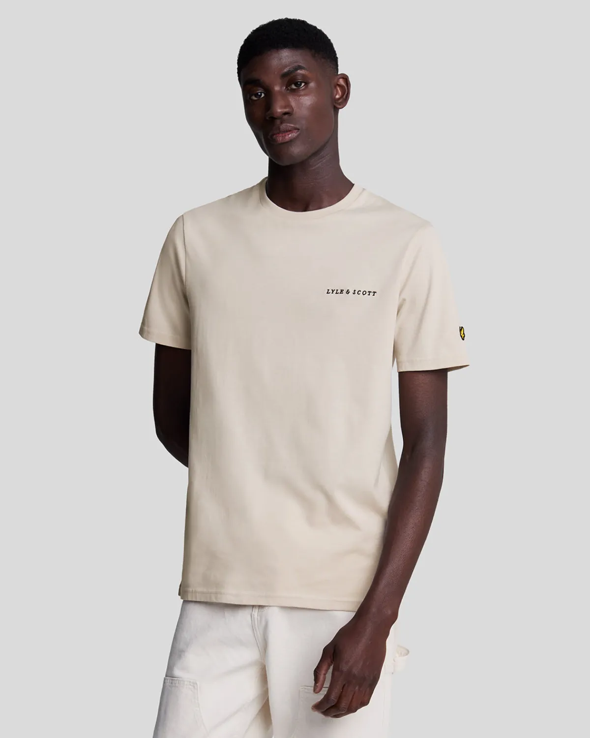 besticktes_tshirt_0-2.webp Lyle & Scott Drehbuchsticke | T-shirts<Besticktes T-Shirt Cove/DarkNavy