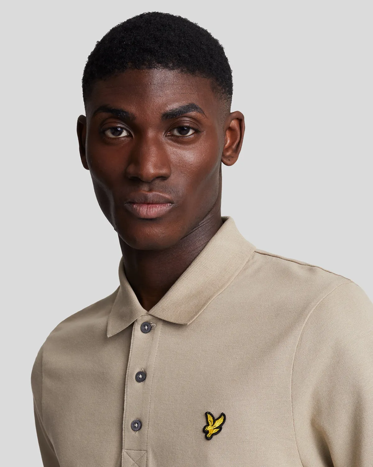 einfarbiges_polohemd_3-21.webp Lyle & Scott Polohemden<Einfarbiges Polohemd HeritageTaupe