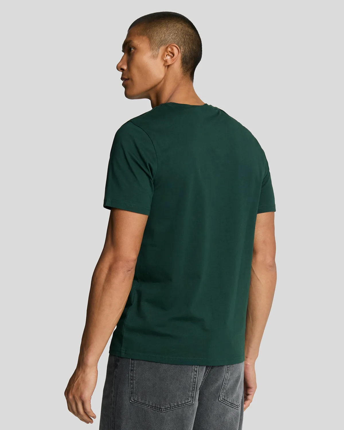 einfarbiges_tshirt_2-15.webp Lyle & Scott Grundlegendes | T-shirts<Einfarbiges T-Shirt Dunkelgrün