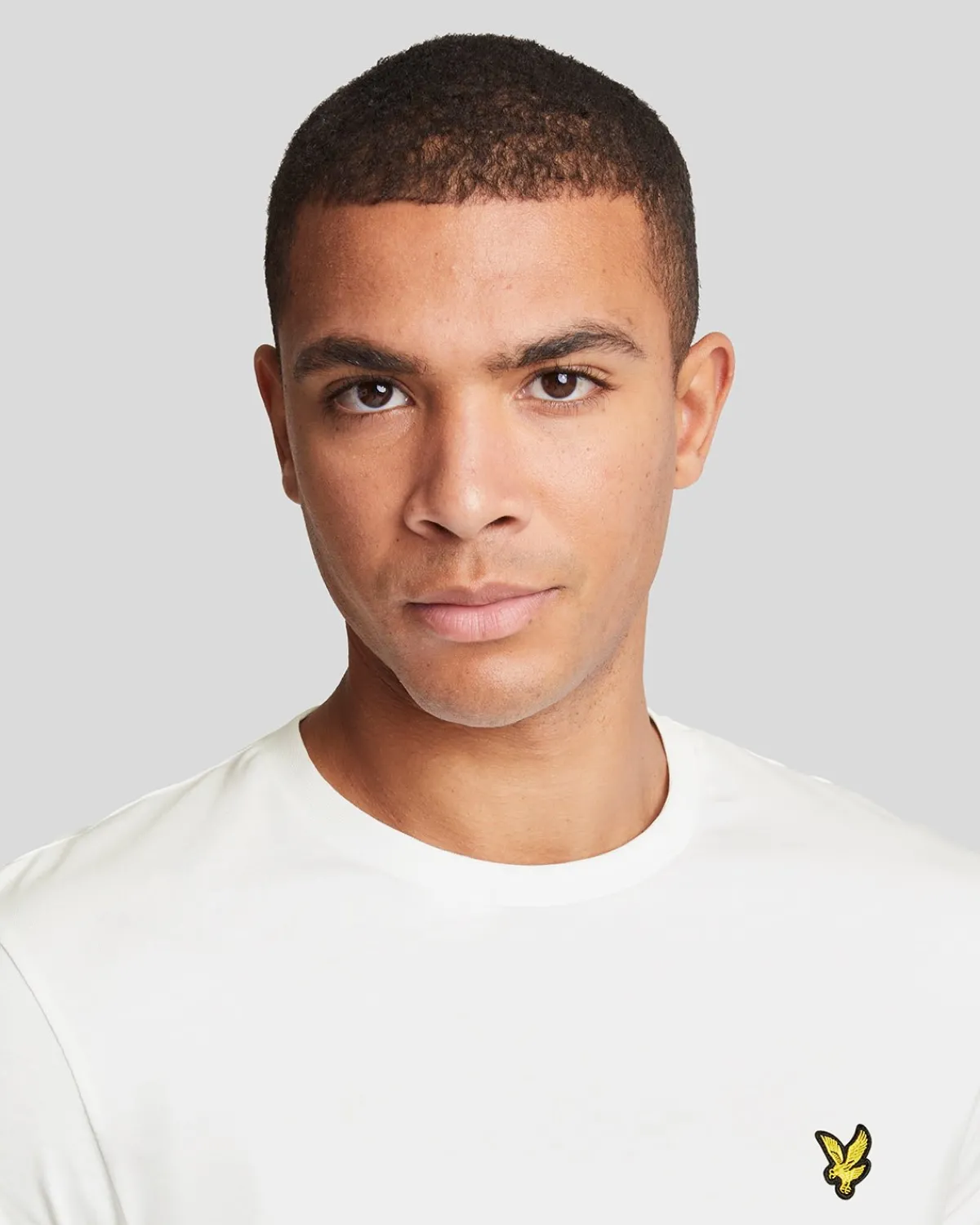 einfarbiges_tshirt_3-14.webp Lyle & Scott Grundlegendes | T-shirts<Einfarbiges T-Shirt Weiss