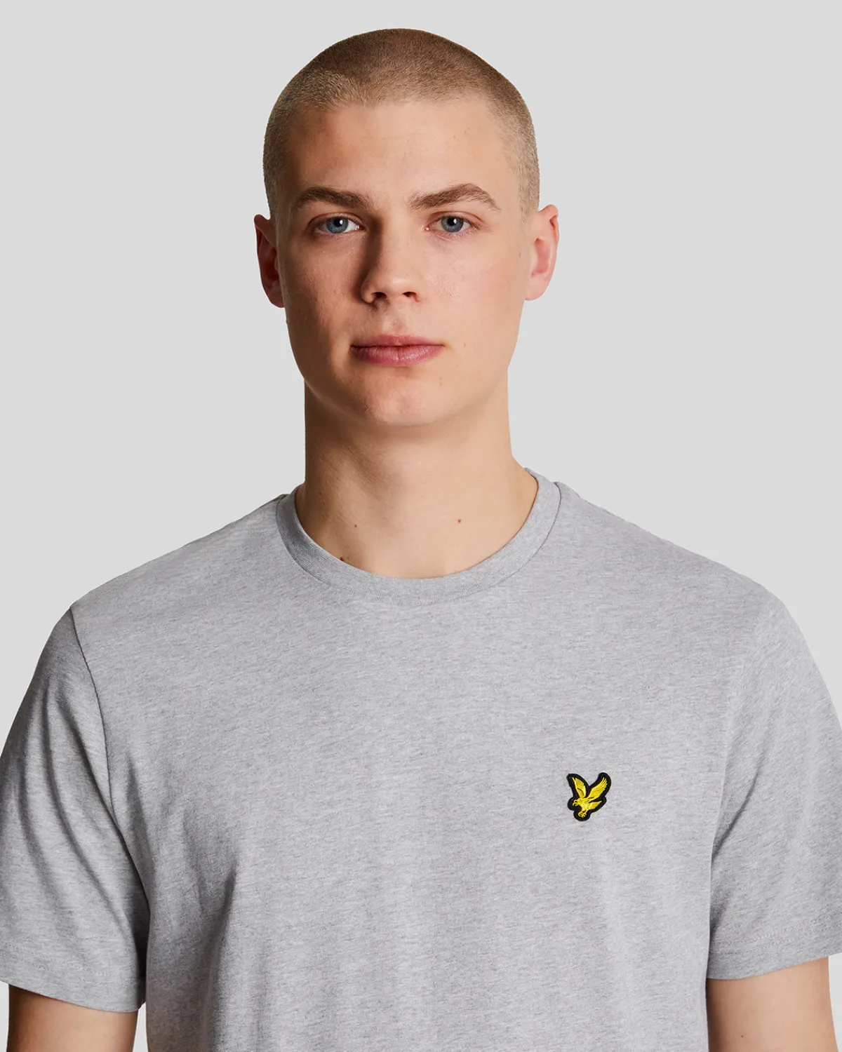 einfarbiges_tshirt_3-18.webp Lyle & Scott Grundlegendes | T-shirts<Einfarbiges T-Shirt HellgraueMergel