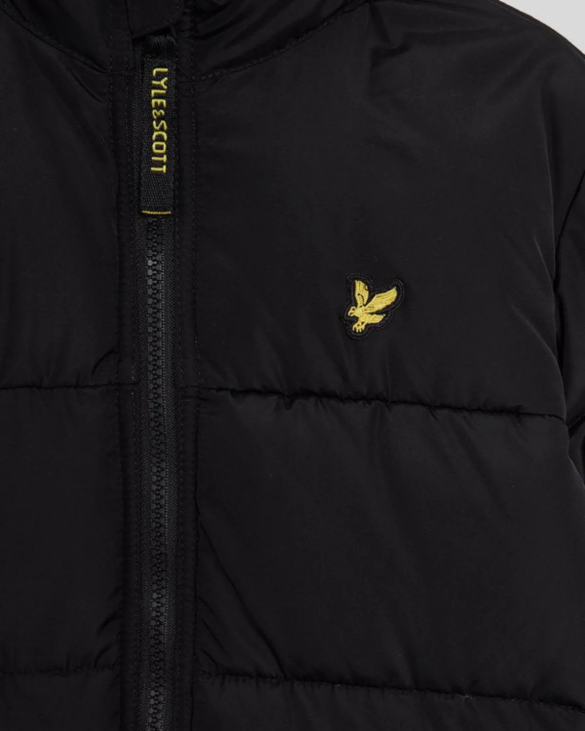 gesteppte_kinderpufferjacke_1.webp Lyle & Scott Kinder Mäntel & Jacken<Gesteppte Kinder-Pufferjacke JetBlack