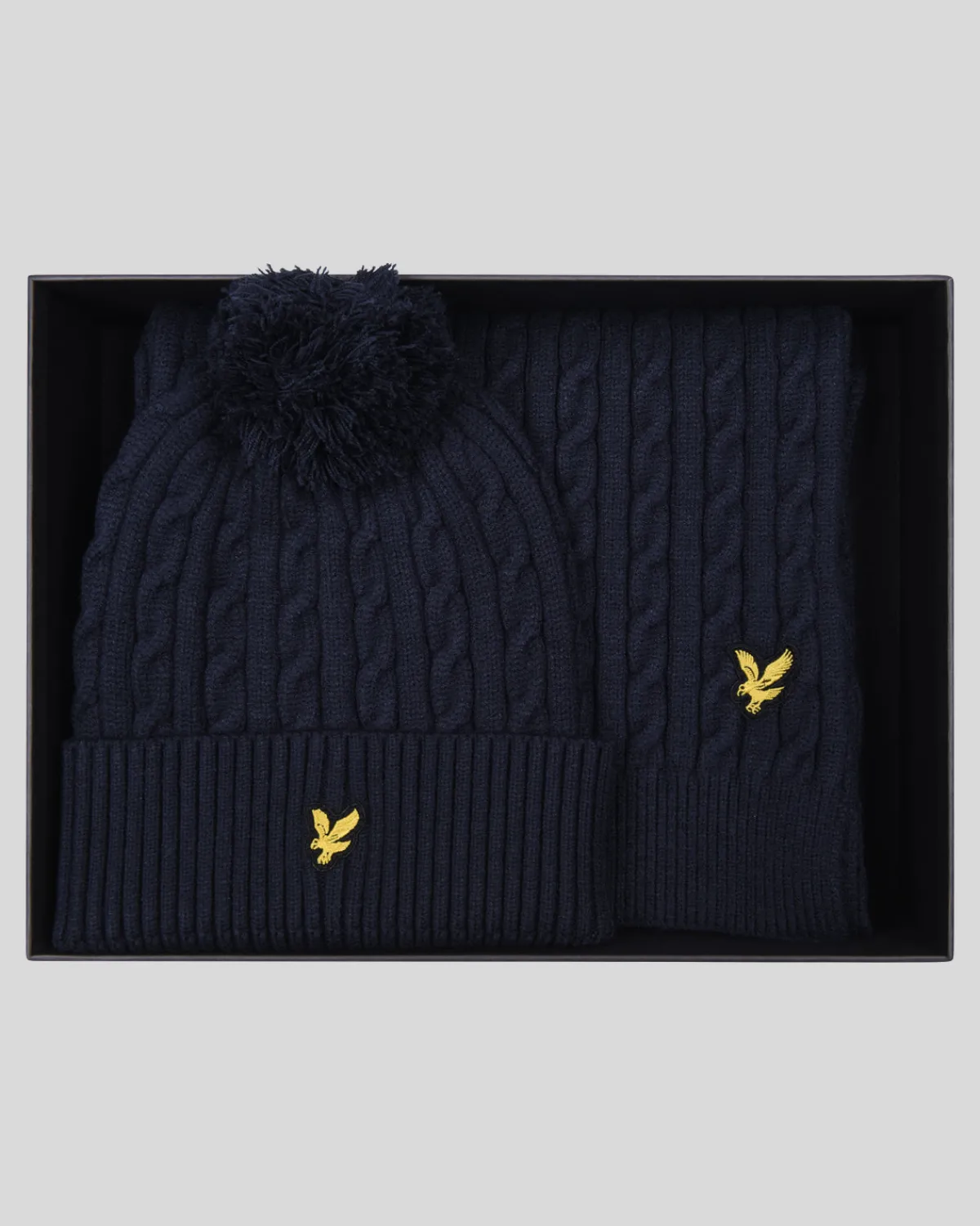 kabelbobblemtze__schalset_0-1.webp Lyle & Scott Schals & Handschuhe | Kopfbedeckungen<Kabel-Bobble-Mütze & Schal-Set DarkNavy
