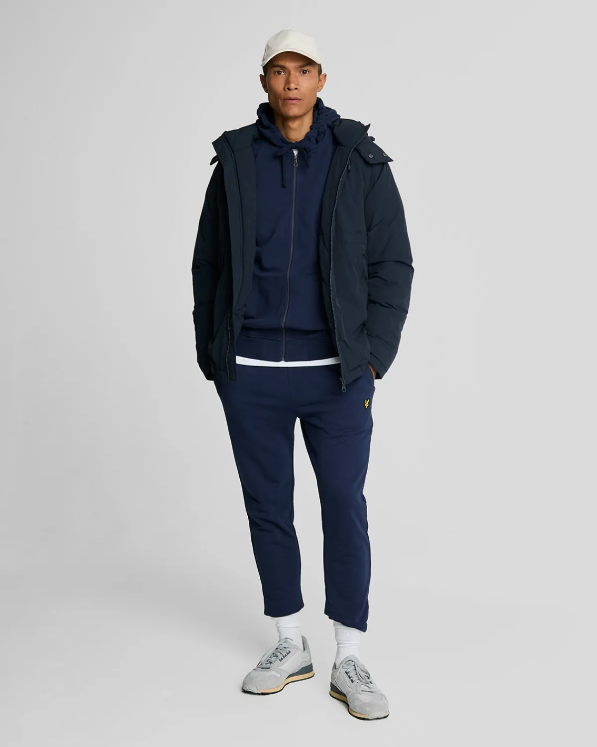 kapuzenpullover_mit_reiverschluss_1-1.webp Lyle & Scott Grundlegendes | Kapuzenpullover<Kapuzenpullover mit Reißverschluss Marine