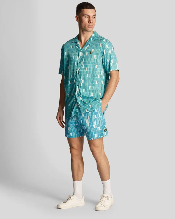 Lyle & Scott Vermächtnis | Kurze Hosen<Pool Print Badeshorts Fliesenblau