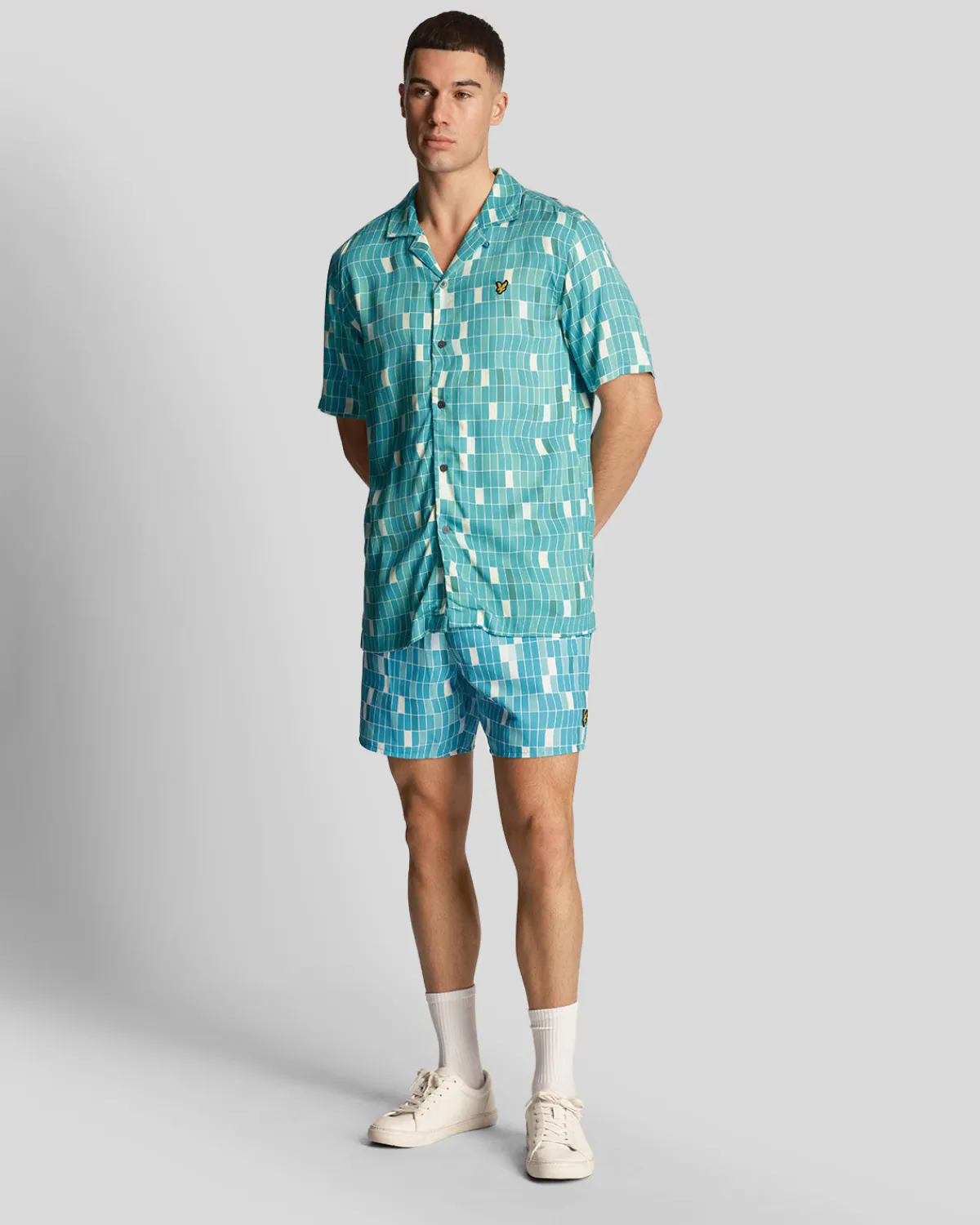 pool_print_hemd_1.webp Lyle & Scott Hemden<Pool Print Hemd Fliesenblau