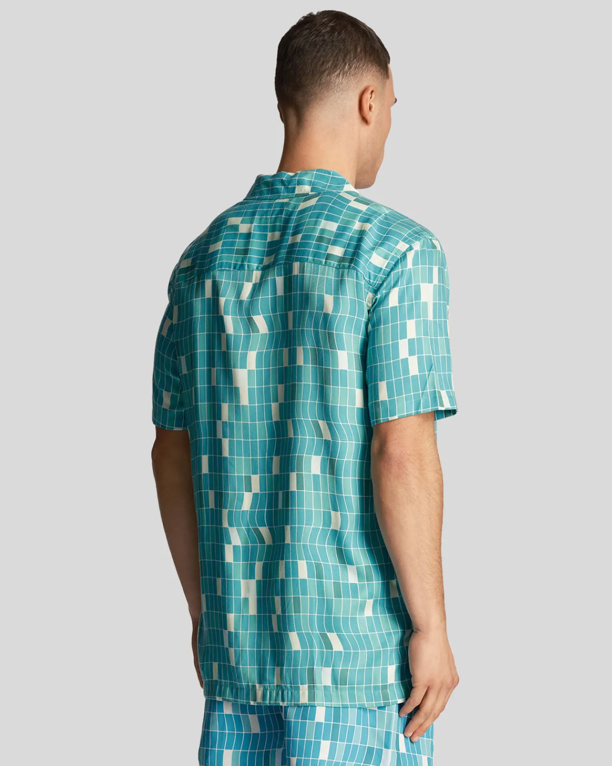 pool_print_hemd_2.webp Lyle & Scott Hemden<Pool Print Hemd Fliesenblau