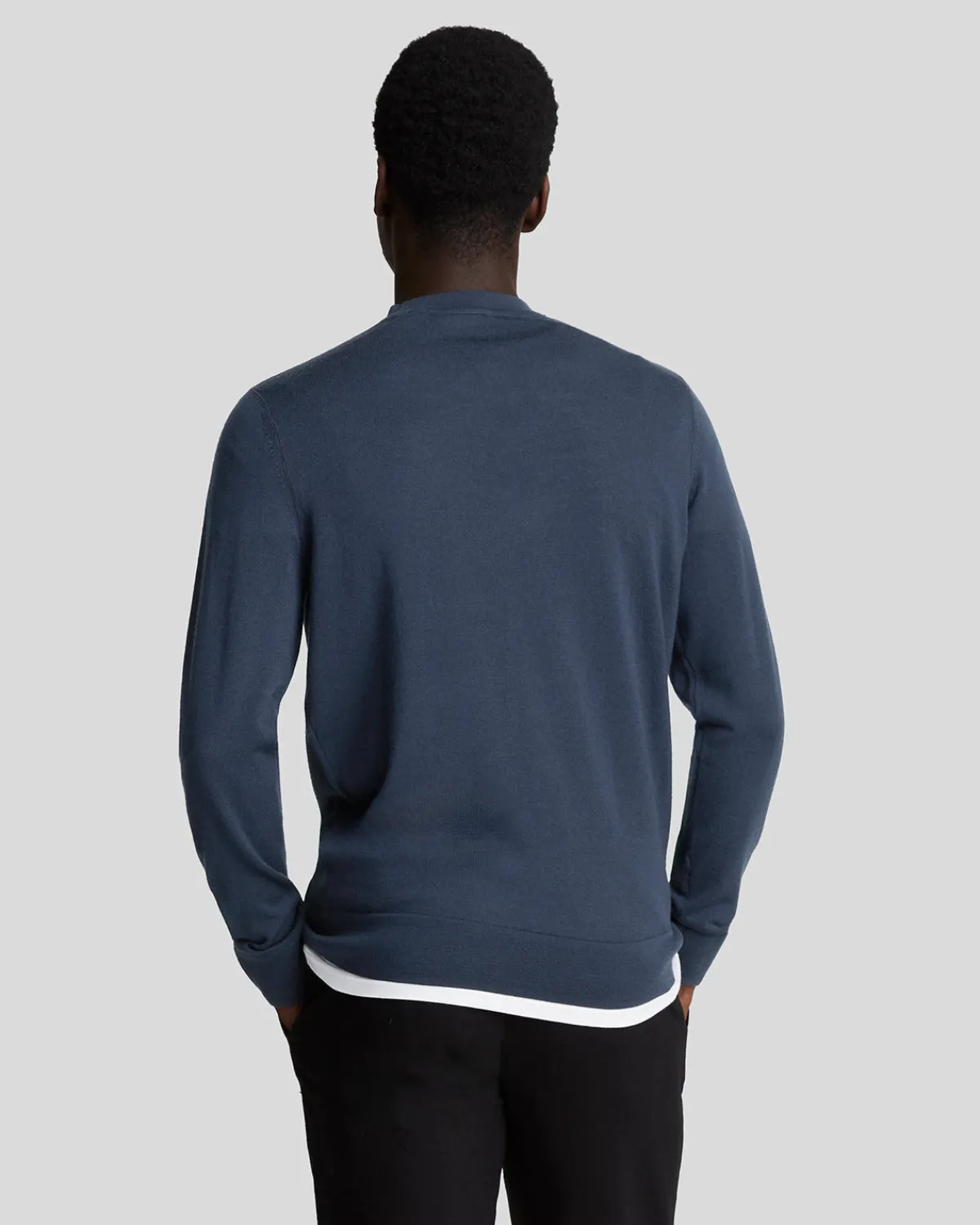 premium_merino_rundhalspullover_2-2.webp Lyle & Scott Reframed | Pullover & Strickwaren<Premium Merino Rundhals-Pullover MidnightNavy