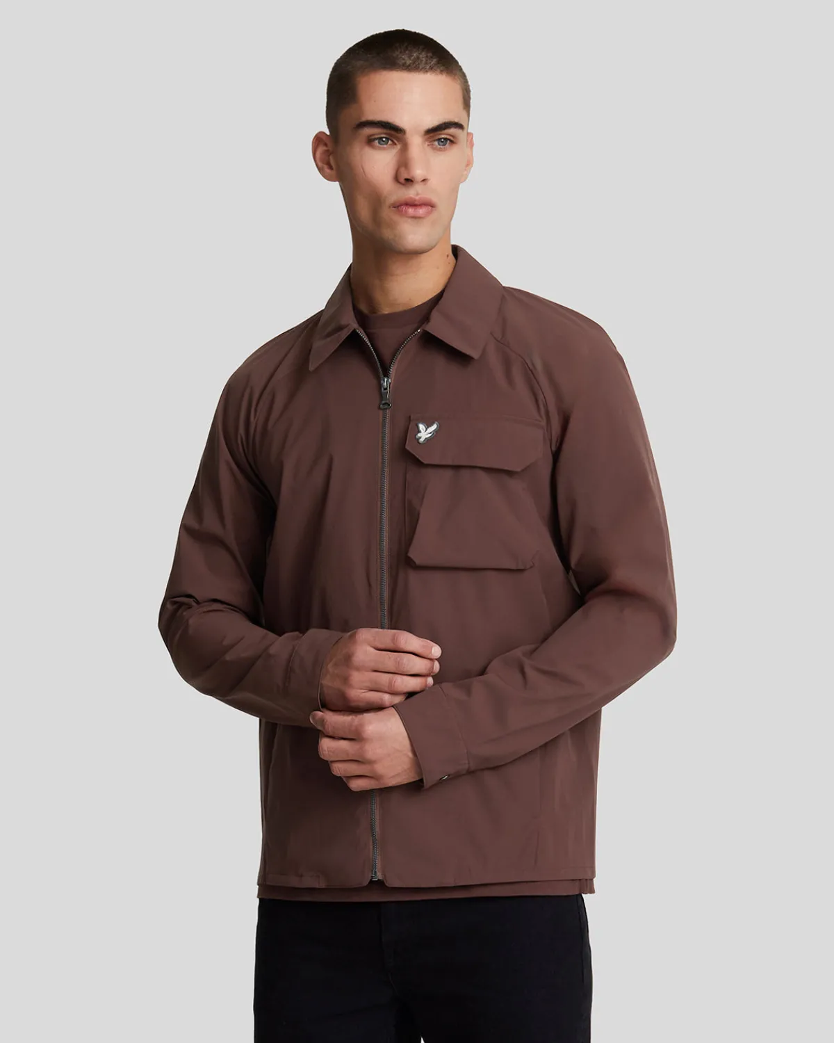 premium_pocketed_softshell_berhemd_0.webp Lyle & Scott Mäntel & Jacken<Premium Pocketed Softshell Überhemd RubberRed