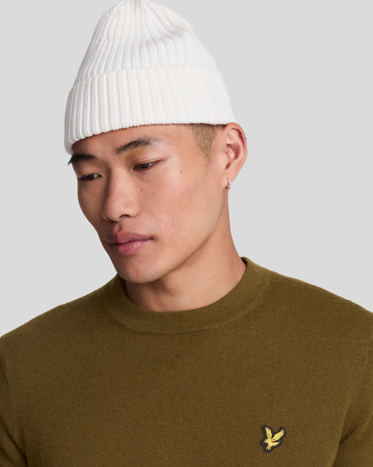 rundhalspullover_aus_baumwolle_und_merino_3-1.webp Lyle & Scott Pullover & Strickwaren<Rundhals-Pullover aus Baumwolle und Merino Olive