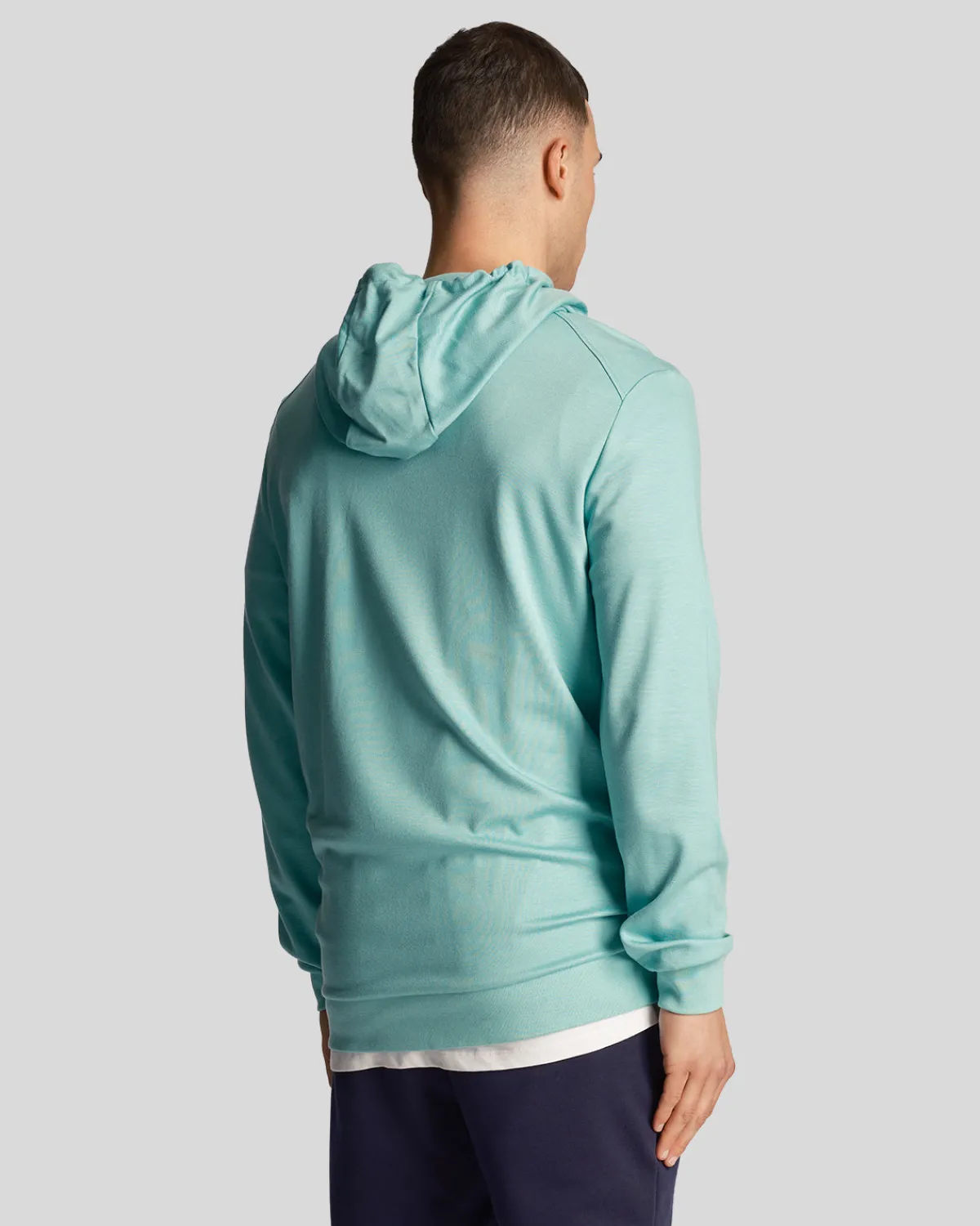 sport_fliege_fleece_hoodie_2-2.webp Lyle & Scott Sportbekleidung | Kapuzenpullover<Sport Fliege Fleece Hoodie Türkisblaugrün