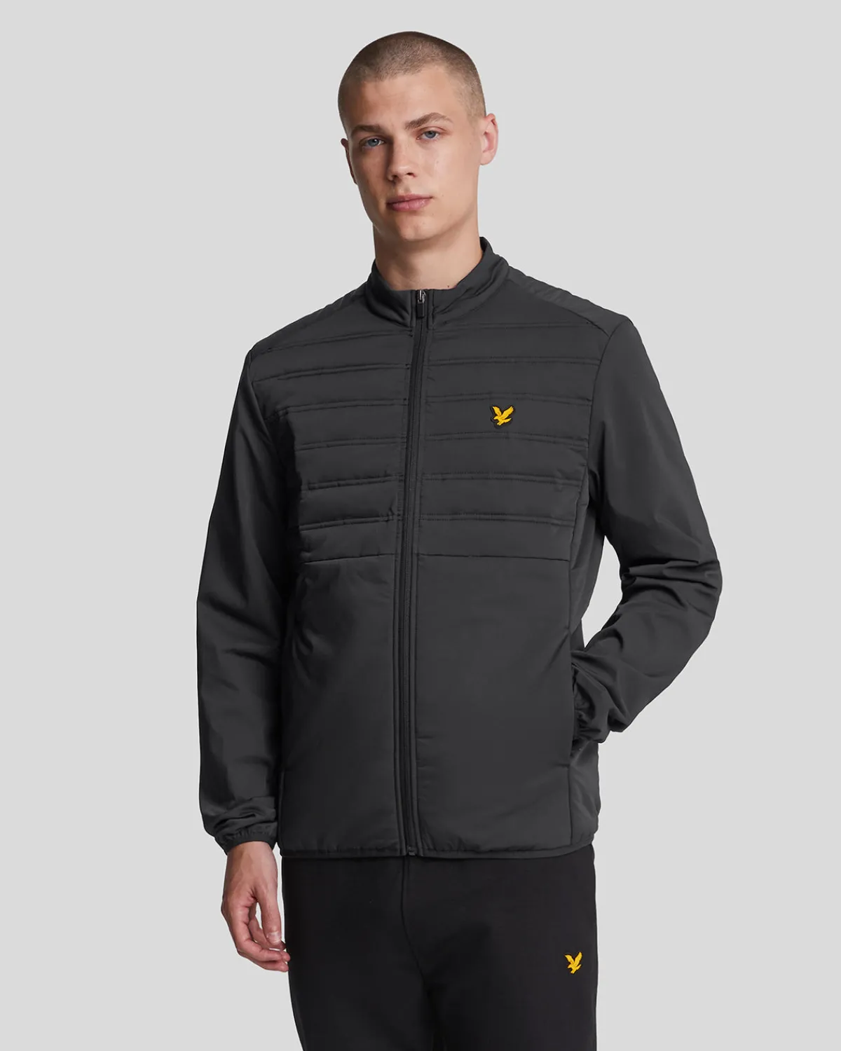 sport_hybrid_double_baffle_jacke_0-1.webp Lyle & Scott Sportbekleidung | Mäntel & Jacken<Sport Hybrid Double Baffle Jacke JetBlack