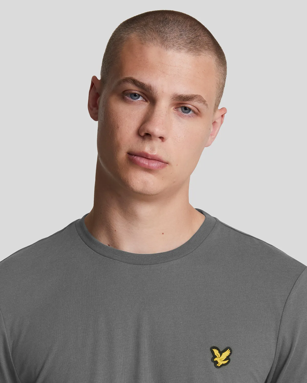 sportliches_martin_tshirt_mit_kurzen_rmeln_3-11.webp Lyle & Scott Vermächtnis | T-shirts<Sportliches Martin T-Shirt mit kurzen Ärmeln MidGreyMargel
