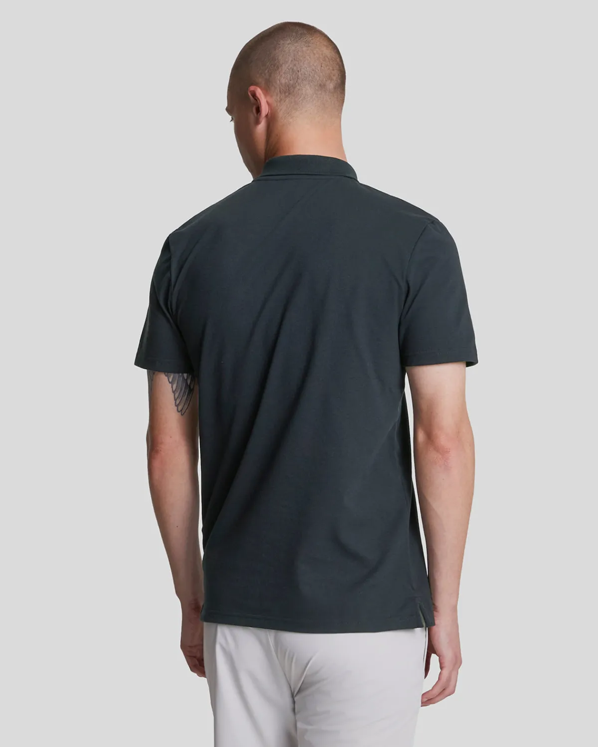 sportliches_polohemd_mit_kurzen_rmeln_2-1.webp Lyle & Scott Sportbekleidung | Polohemden<Sportliches Polohemd mit kurzen Ärmeln DunkleMarine