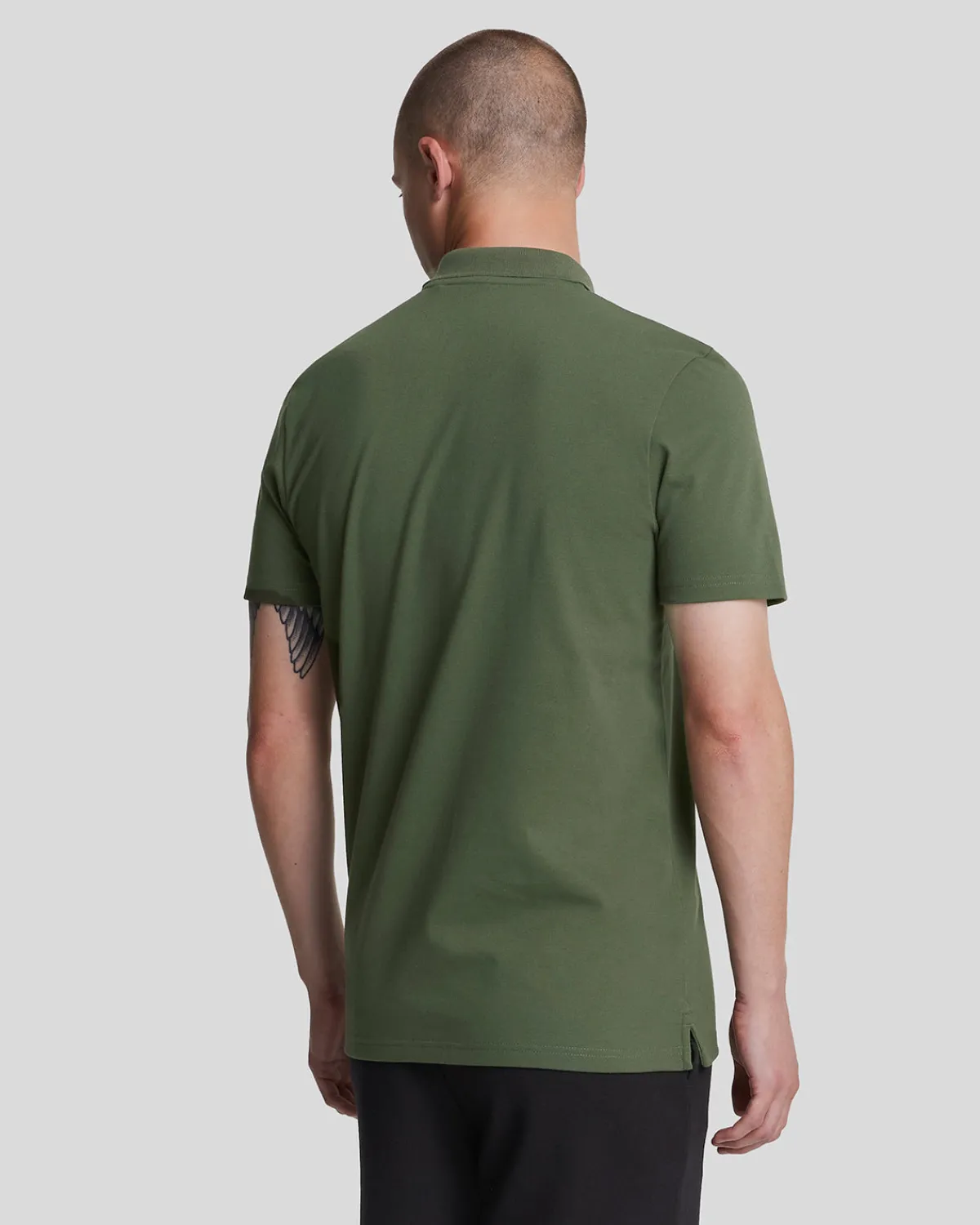 sportliches_polohemd_mit_kurzen_rmeln_2-4.webp Lyle & Scott Sportbekleidung | Polohemden<Sportliches Polohemd mit kurzen Ärmeln Kaktusgrün