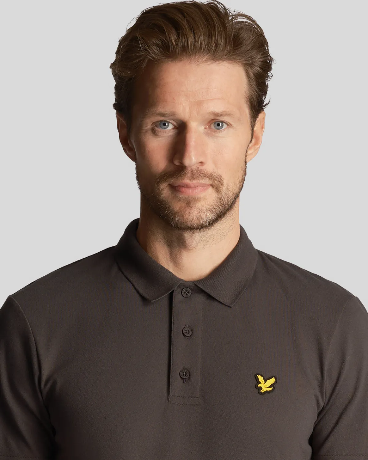 sportliches_polohemd_mit_kurzen_rmeln_3.webp Lyle & Scott Sportbekleidung | Polohemden<Sportliches Polohemd mit kurzen Ärmeln Graphit