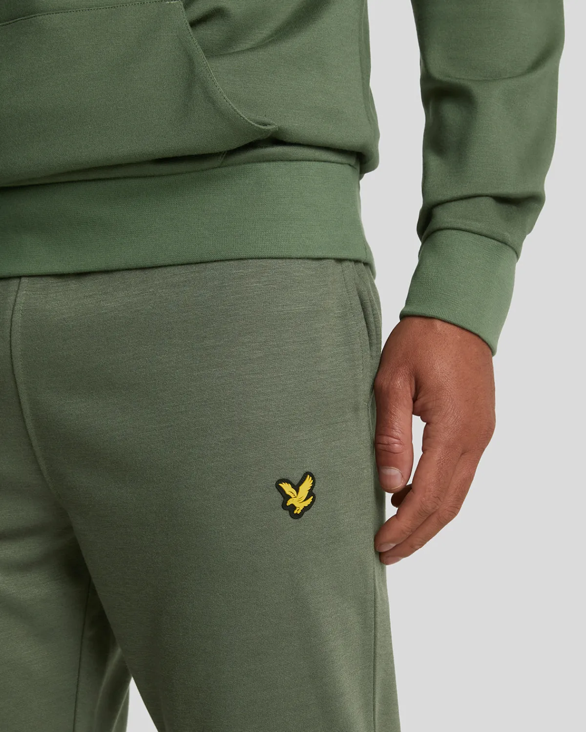 sports_fly_fleece_trainingshose_3.webp Lyle & Scott Sportbekleidung | Jogger<Sports Fly Fleece Trainingshose CactusGreen