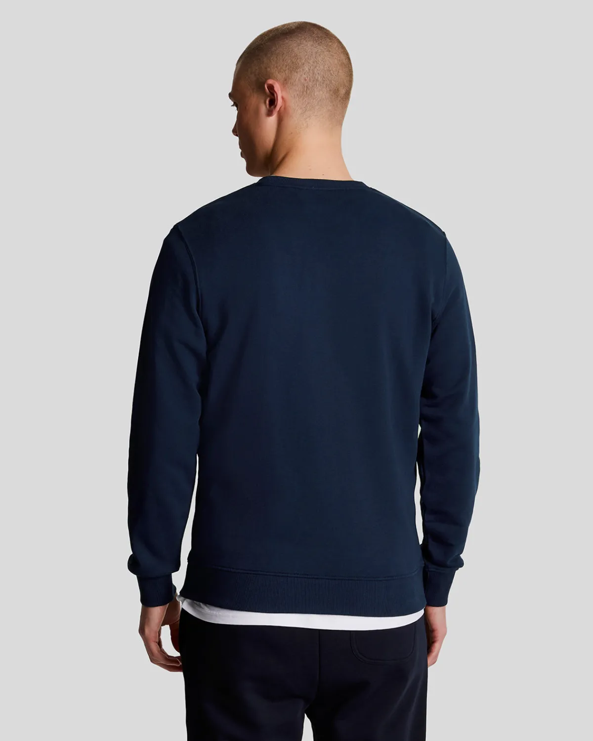 sweatshirt_mit_rundhalsausschnitt_2-8.webp Lyle & Scott Grundlegendes | Sweatshirts<Sweatshirt mit Rundhalsausschnitt Marine