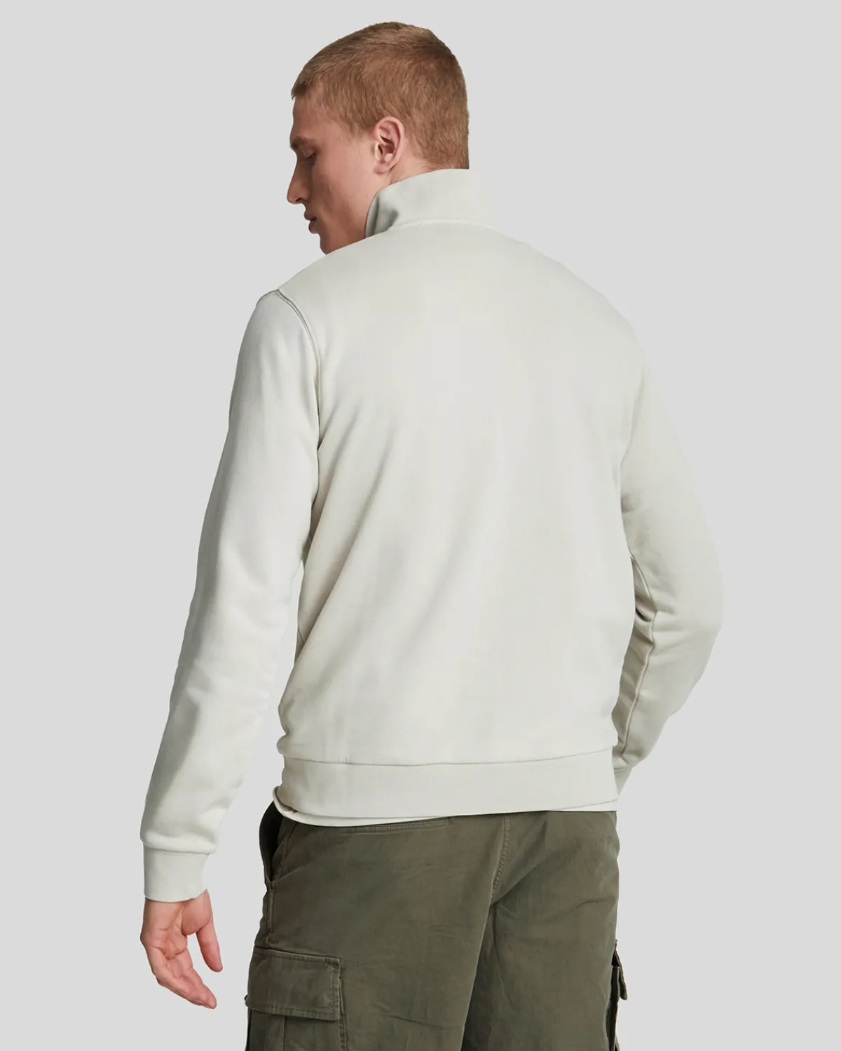tonal_eagle__reiverschluss_sweatshirt_2-3.webp Lyle & Scott Sweatshirts<Tonal Eagle 1/4 Reißverschluss Sweatshirt Bucht