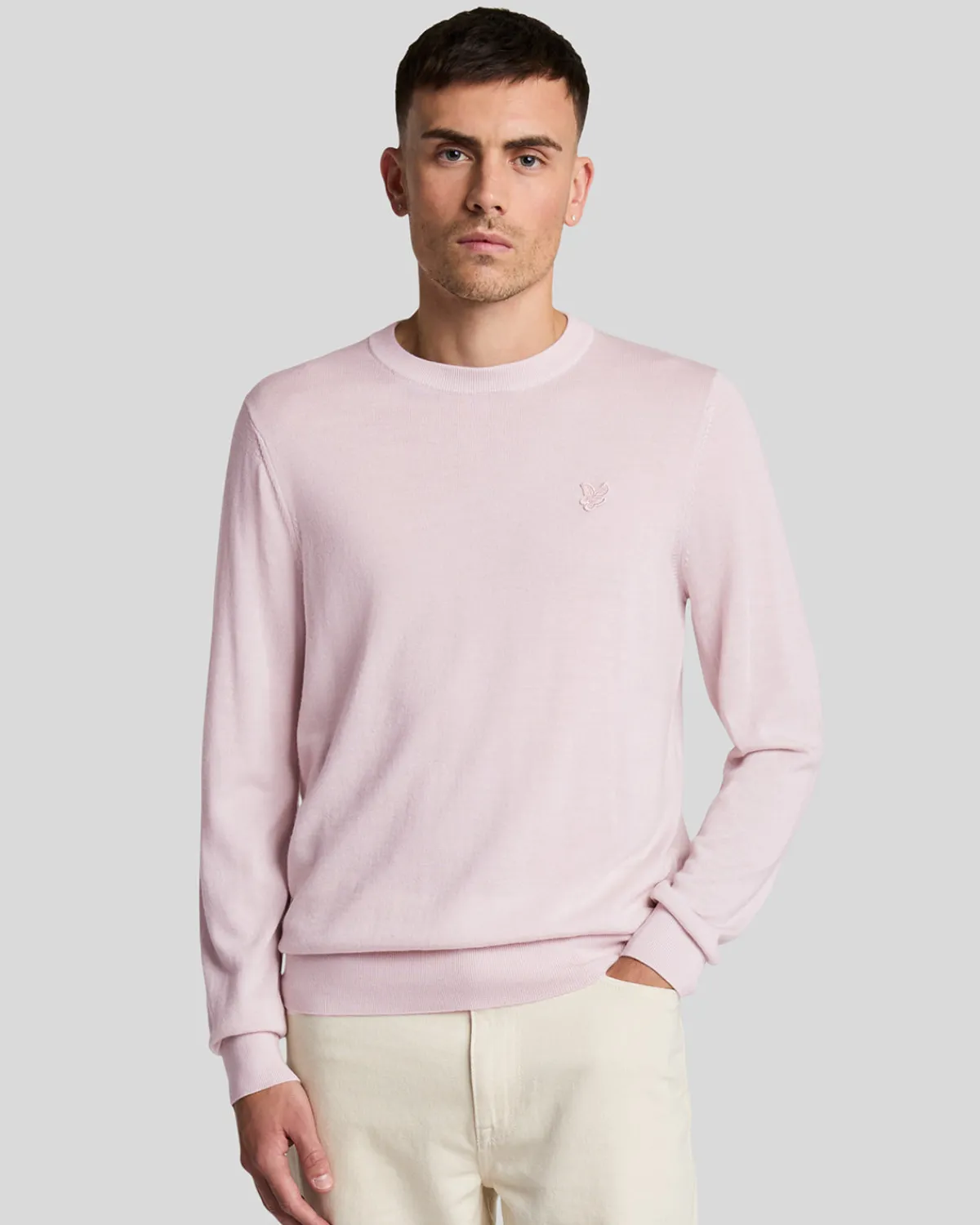 tonal_eagle_merino_rundhalspullover_0-5.webp Lyle & Scott Reframed | Pullover & Strickwaren<Tonal Eagle Merino Rundhals-Pullover PinkSalt
