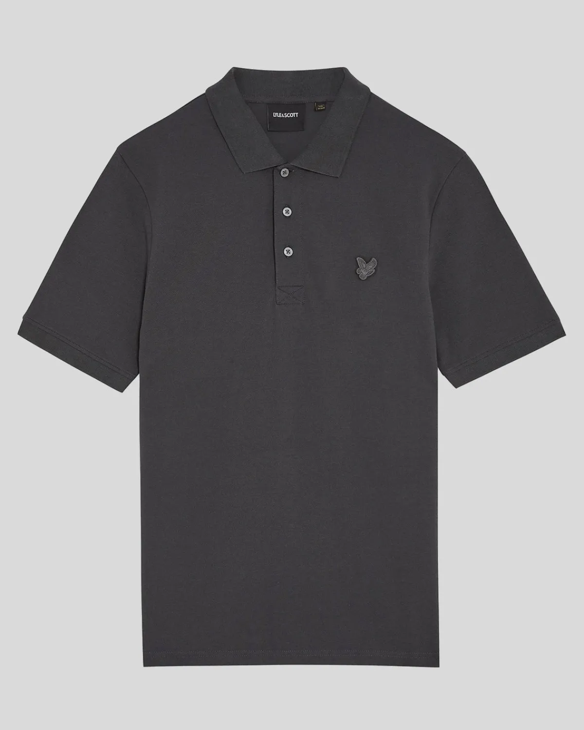 tonal_eagle_polohemd_4-5.webp Lyle & Scott Reframed | Polohemden<Tonal Eagle Polohemd Gunmetal
