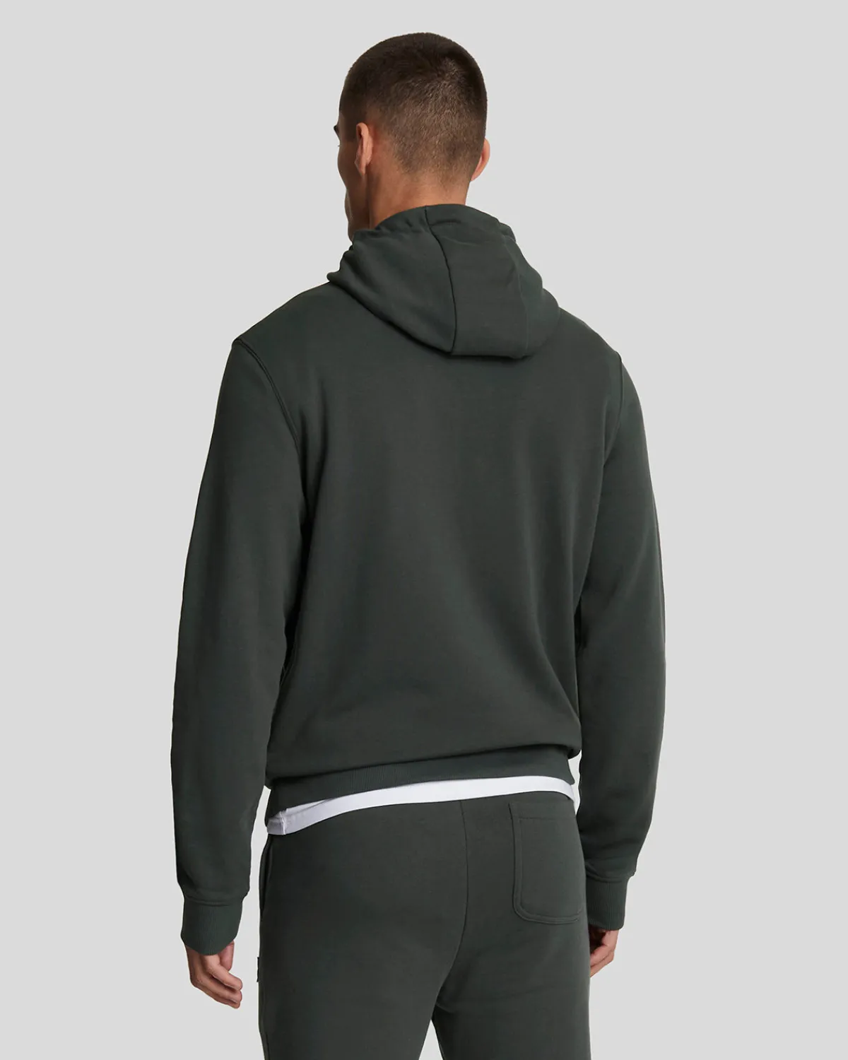 tonal_eagle_pullover_hoodie_2-3.webp Lyle & Scott Reframed | Kapuzenpullover<Tonal Eagle Pullover Hoodie Gunmetal