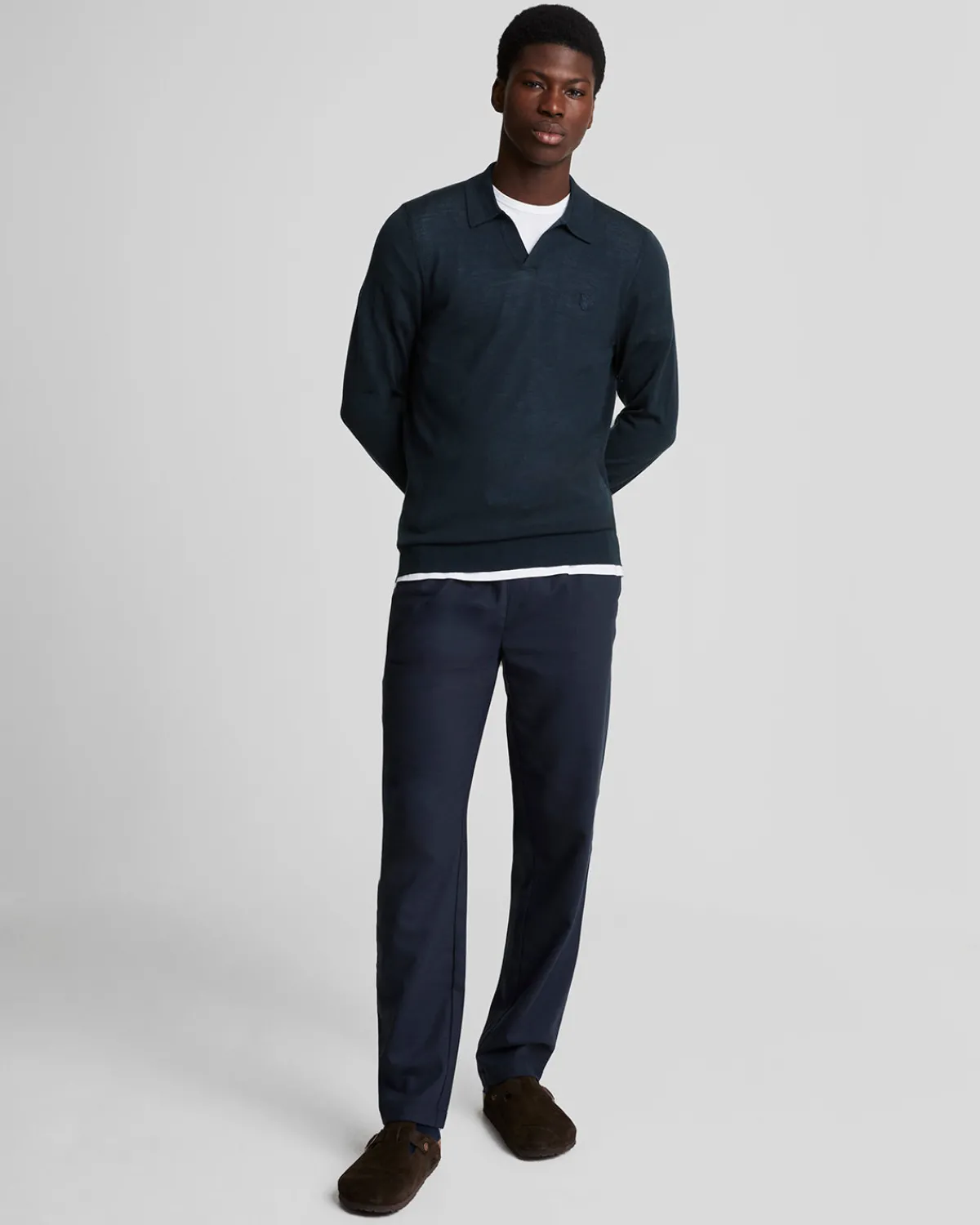 tonal_eagle_pullover_mit_kragen_aus_merino_1-1.webp Lyle & Scott Reframed<Tonal Eagle Pullover mit Kragen aus Merino DarkNavy