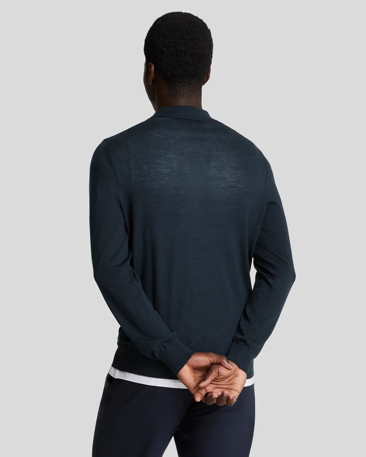 tonal_eagle_pullover_mit_kragen_aus_merino_2-1.webp Lyle & Scott Reframed<Tonal Eagle Pullover mit Kragen aus Merino DarkNavy