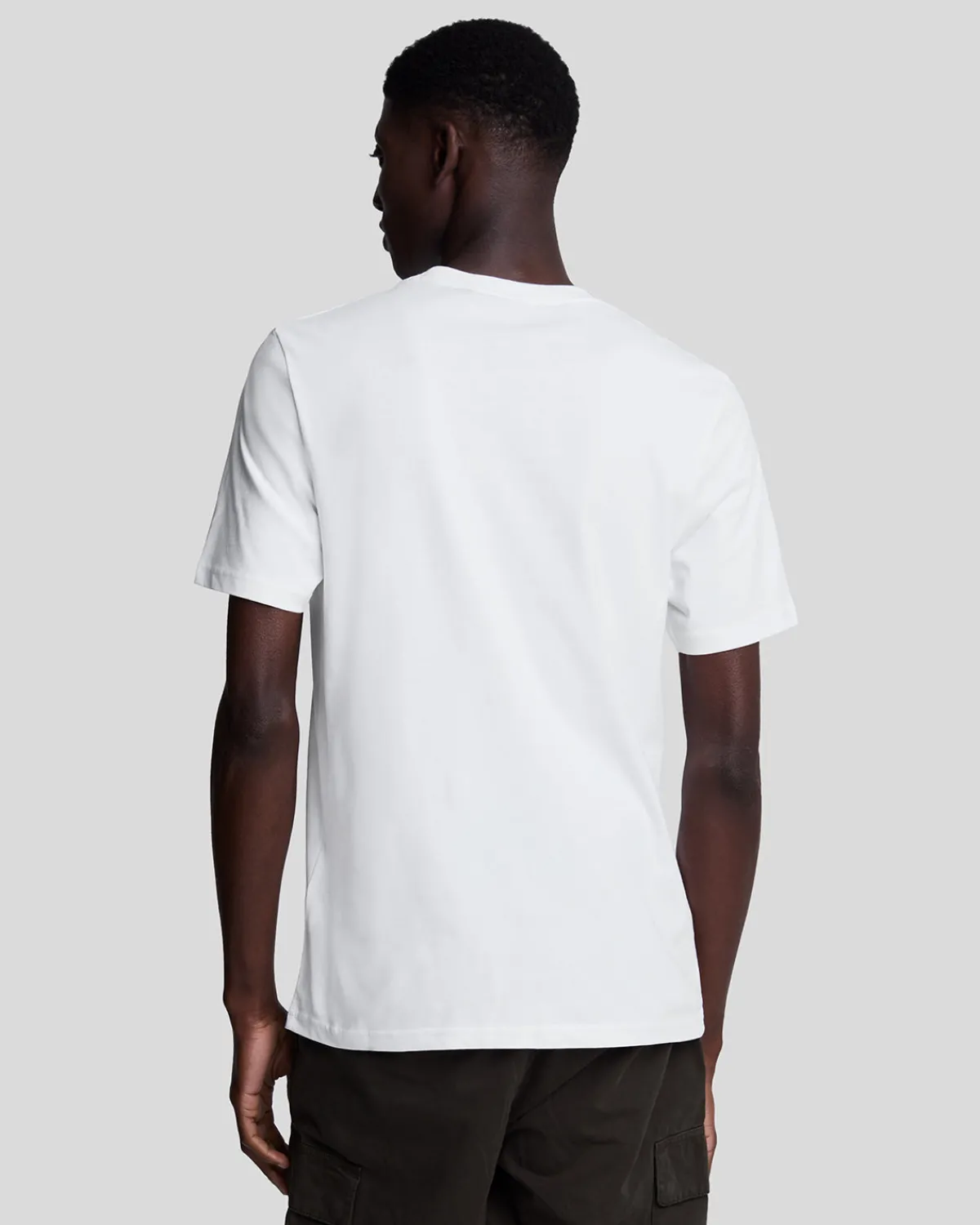tonal_eagle_tshirt_2-6.webp Lyle & Scott Reframed | T-shirts<Tonal Eagle T-Shirt Weiß