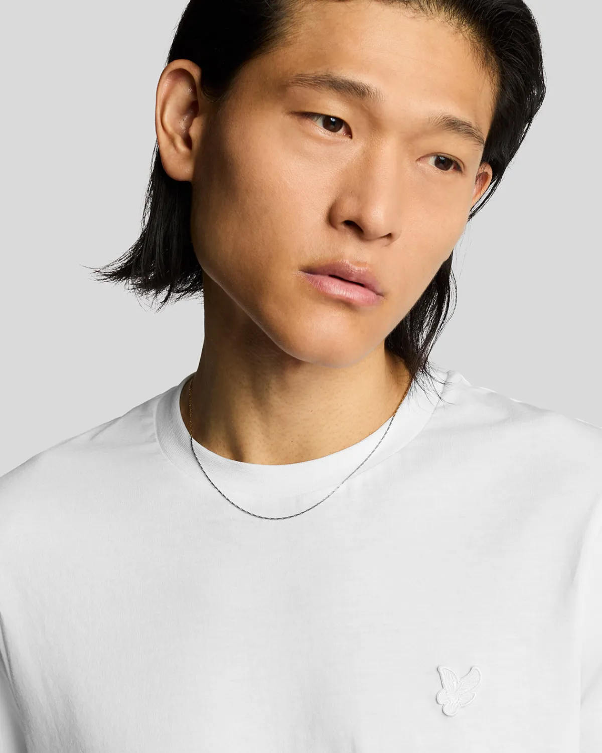 tonal_eagle_tshirt_aus_superfeiner_baumwolle_3-1.webp Lyle & Scott Reframed | T-shirts<Tonal Eagle T-Shirt aus superfeiner Baumwolle White