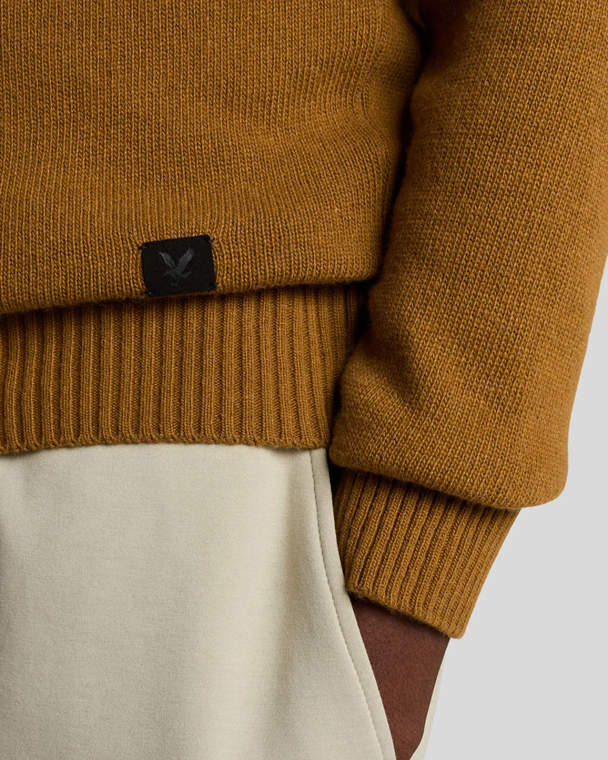 year_knitwear___zip_pullover_4-1.webp Lyle & Scott 150 Jahre Strickwaren | Pullover & Strickwaren<150 Year Knitwear - 1/4 Zip Pullover GoldenHeather