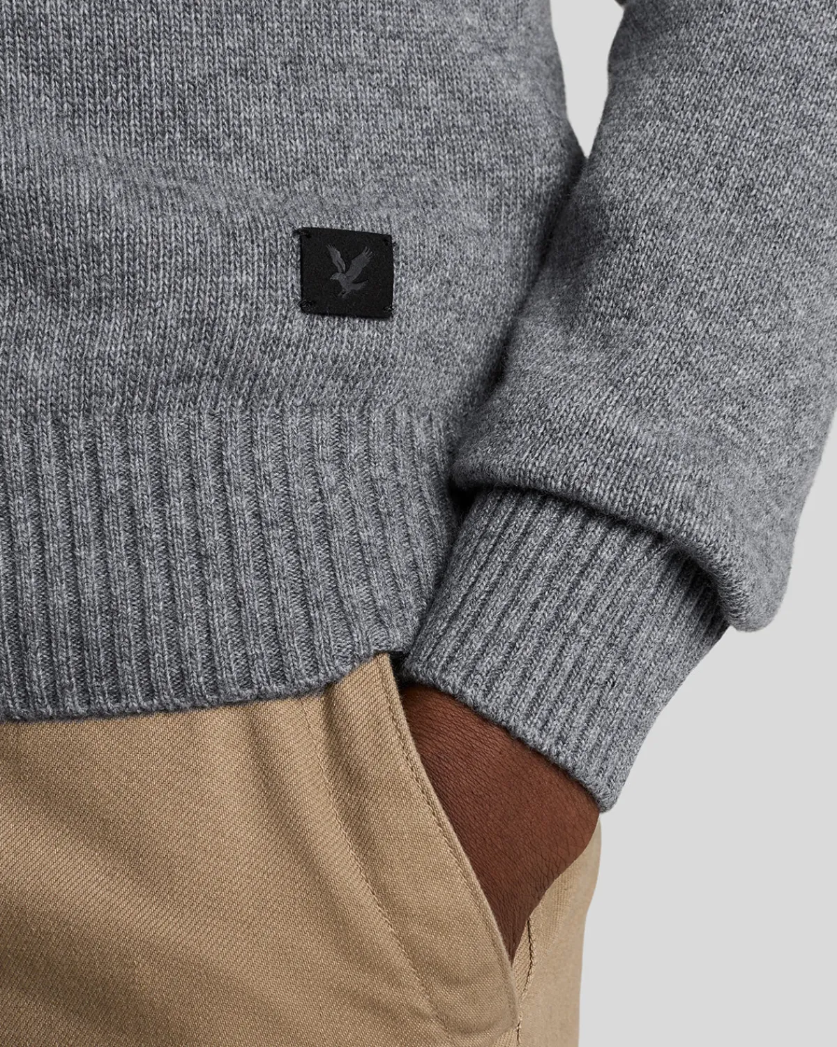 year_knitwear___zip_pullover_4-3.webp Lyle & Scott 150 Jahre Strickwaren | Pullover & Strickwaren<150 Year Knitwear - 1/4 Zip Pullover GrauHeather